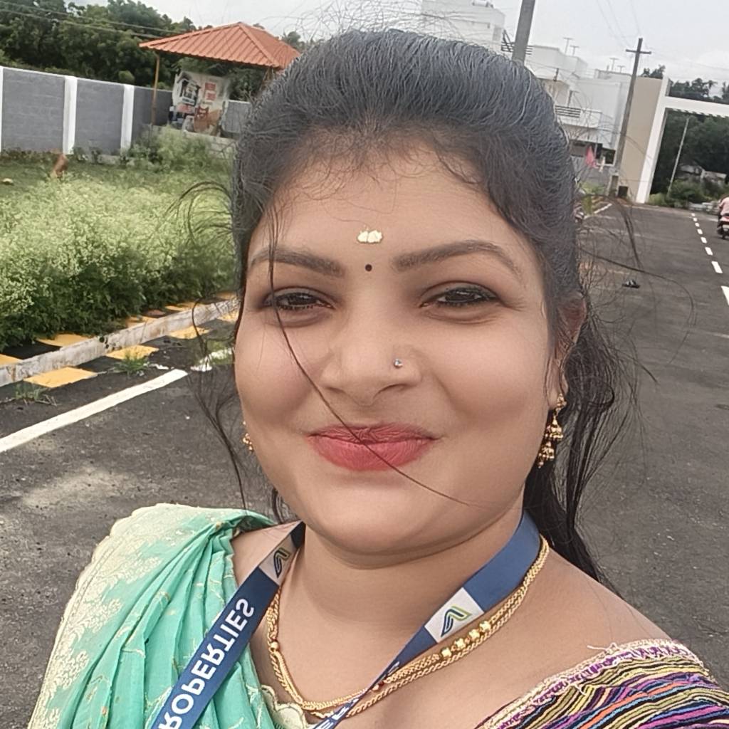 Lakshmi R